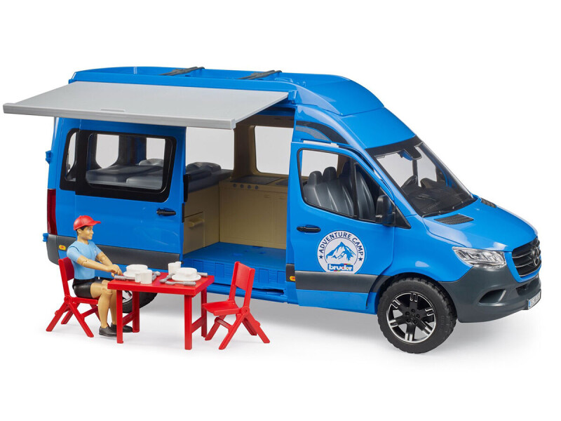 Bruder MB Sprinter Camper s řidičem a příslušenstvím 1:16